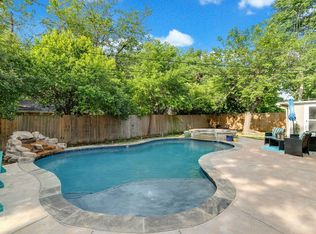 7001 Pinon St, Fort Worth, TX 76116