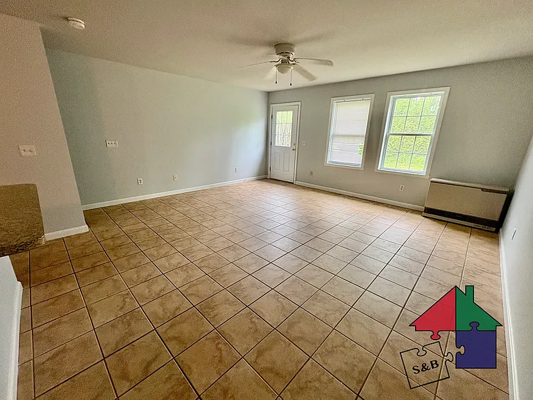 19 Green St #105 — Photo 9