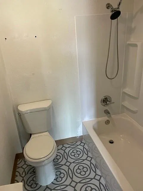 7-400 W 11th Ave — Photo 3