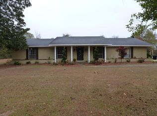 132 Baracuda Dr, Hattiesburg, MS 39402