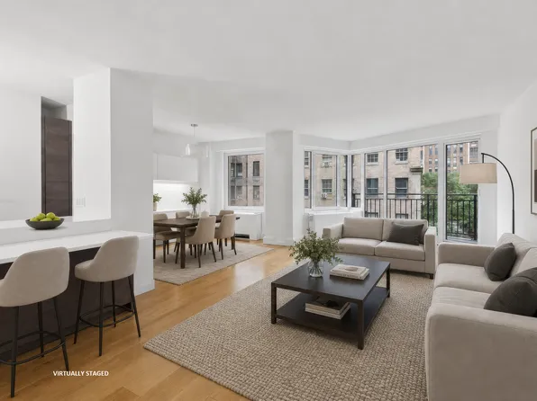 60 Sutton Place South image 1 of 19