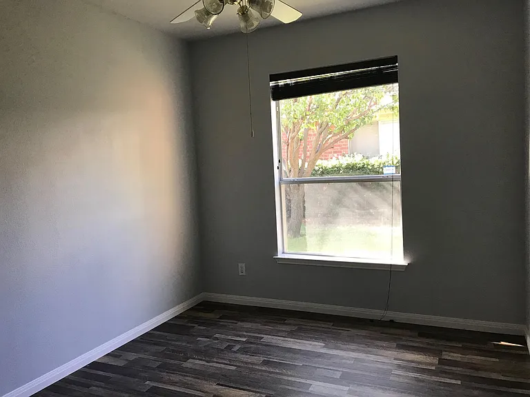 8475 Muirwood Trl — Photo 15