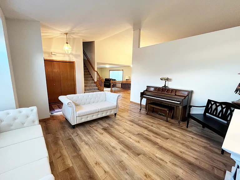 19350 Rush Ct NW — Photo 6