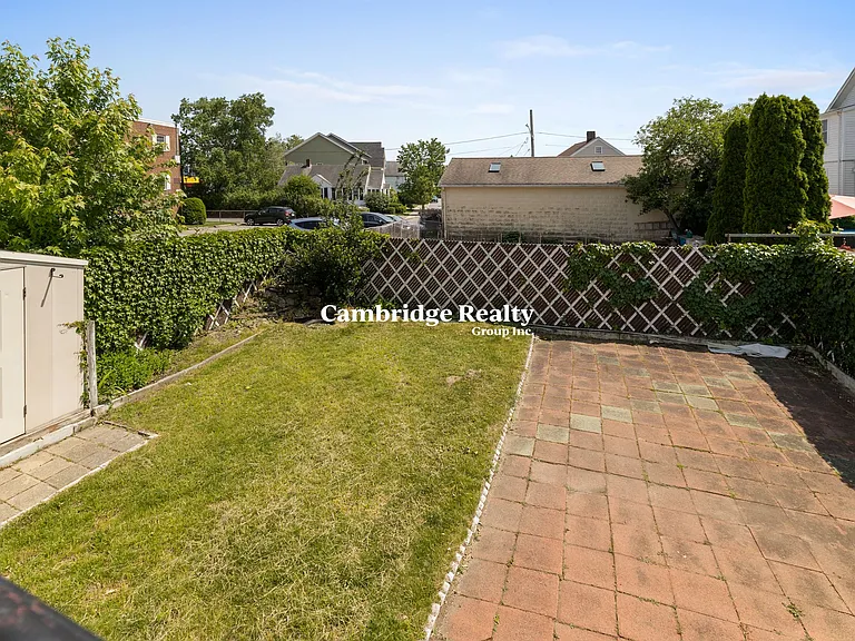 16 Windsor Rd #1T — Photo 8