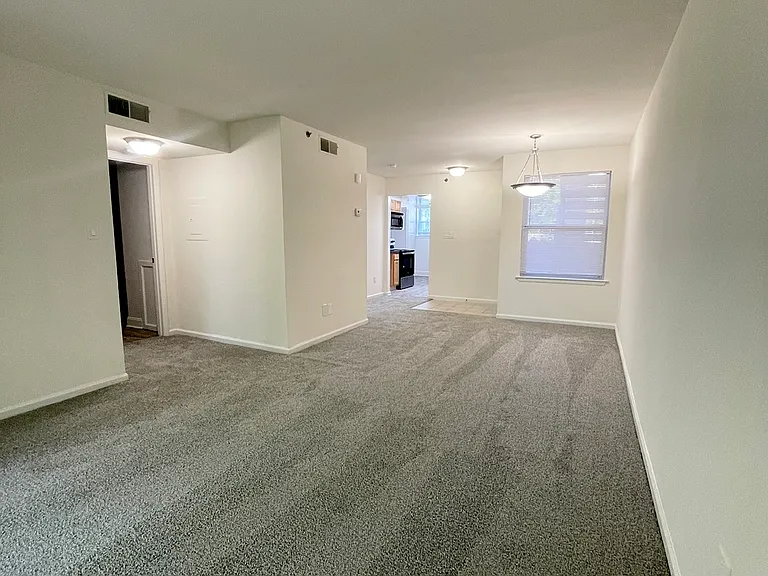 Arbor Pointe Apartments — Photo 34
