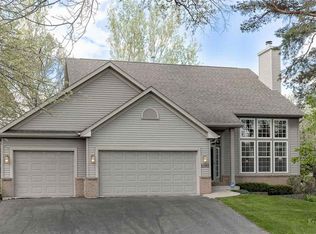 1292 Tulip Ln, Rockford, IL 61107