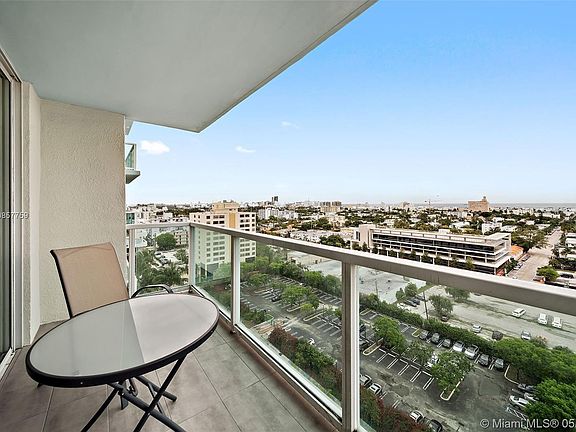 5th image of 650 West Ave APT 1506