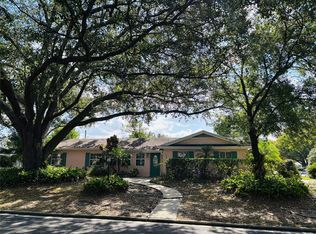 160 Birchwood Dr, Maitland, FL 32751