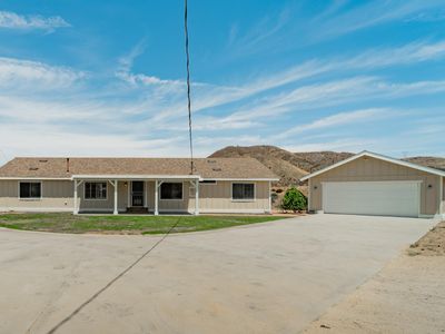 31518 Angeles Forest Hwy, Palmdale, CA, 93550