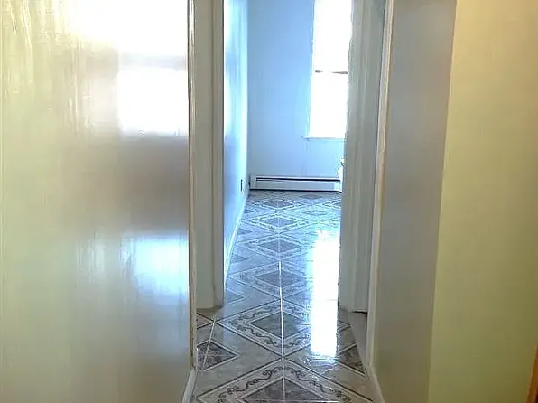 118 Bowers Street image 6 of 19