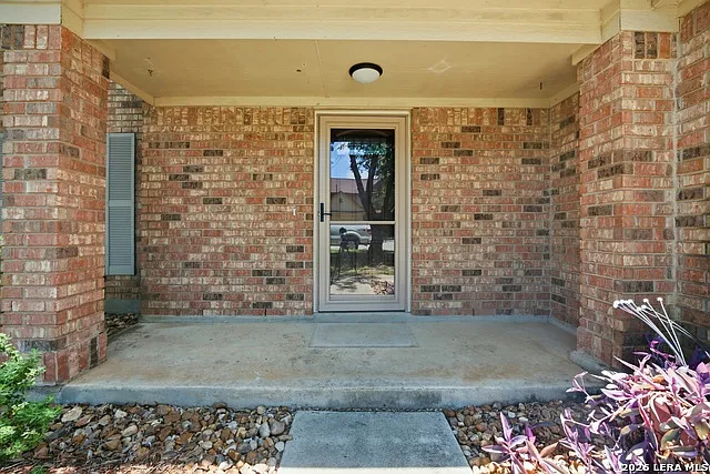 3 bed, 2.5 bath, 1759 sqft, $1,700 — Photo 4