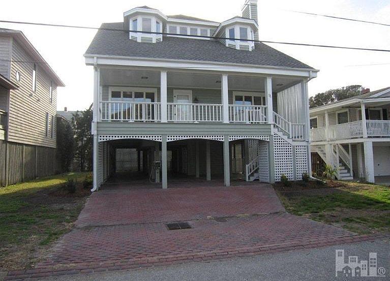 1st image of 11 W Henderson Street