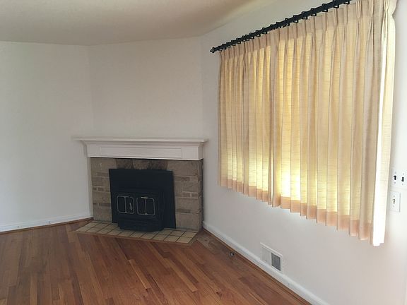 living / dining fireplace