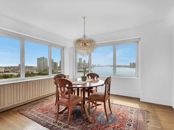 45 Sutton Place South image 1 of 18