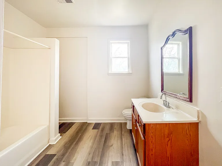 608 Halifax St — Photo 13