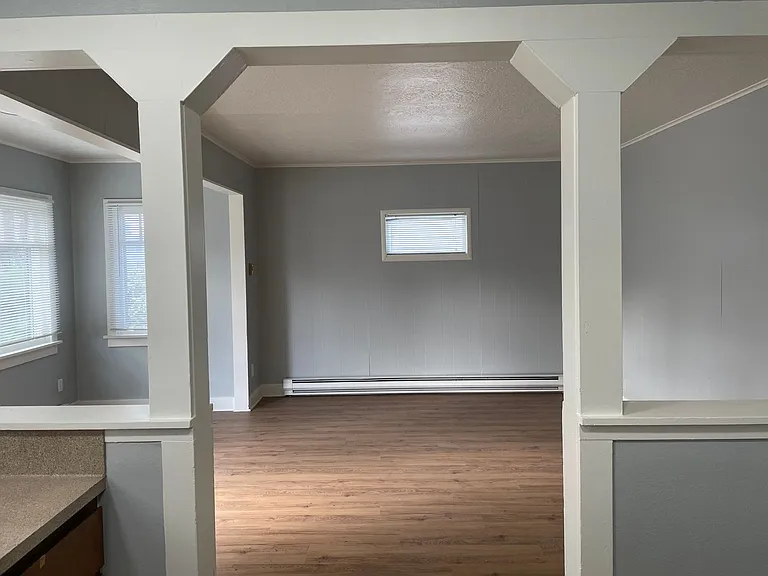 2605 T St — Photo 9