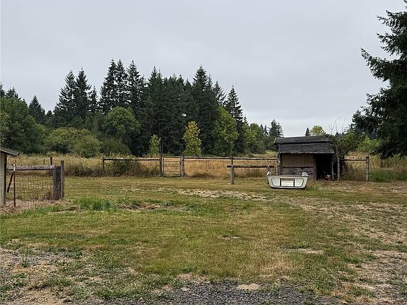 5th image of 559 Toledo Salmon Creek Road