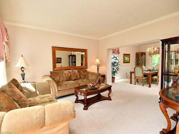 3rd image of 18283 Glen Cairn Way