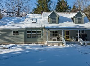 46 Madison Dr, Naples, ME 04055