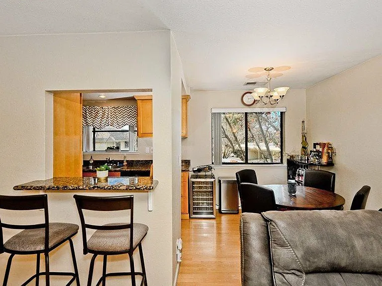 2827 Monument Blvd #2 — Photo 9
