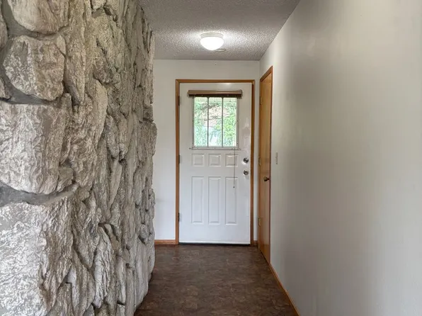 29100 Benjamin Rd, Newberg, OR 97132