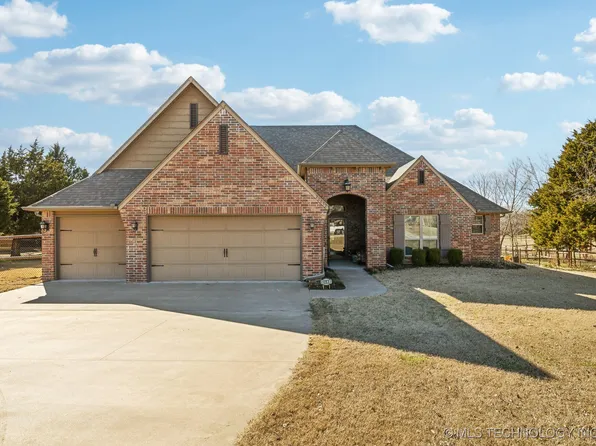 20832 S Laurel St, Claremore, OK 74019