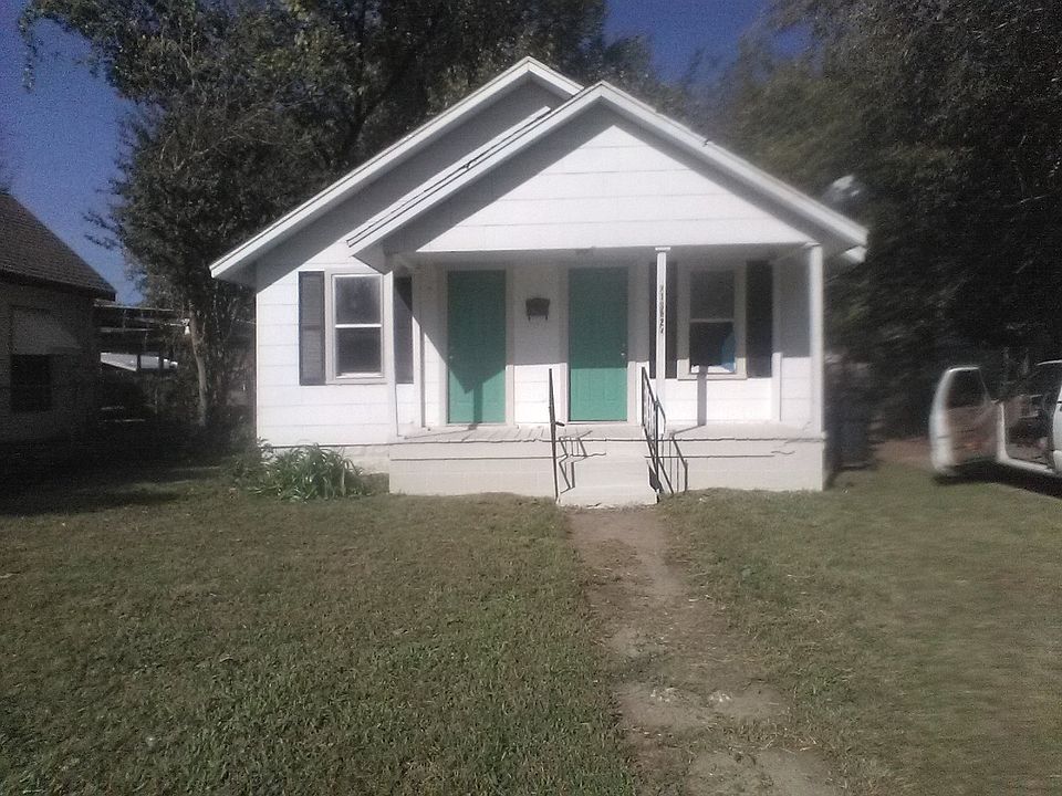 1st image of 21 SW 27th St