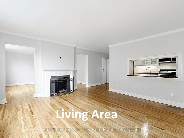 35 Raglan Ave #208 — Photo 10
