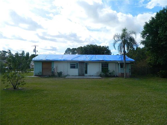 3rd image of 705 SE Lansdowne Ave