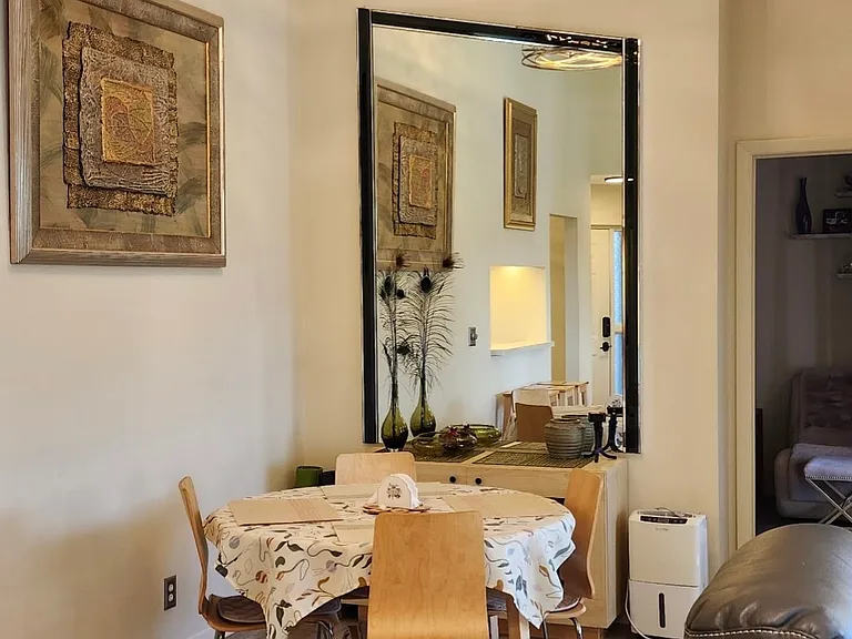 Dinning room.