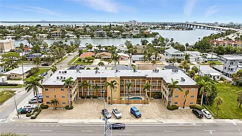 3575 Gulf Blvd Photo 1