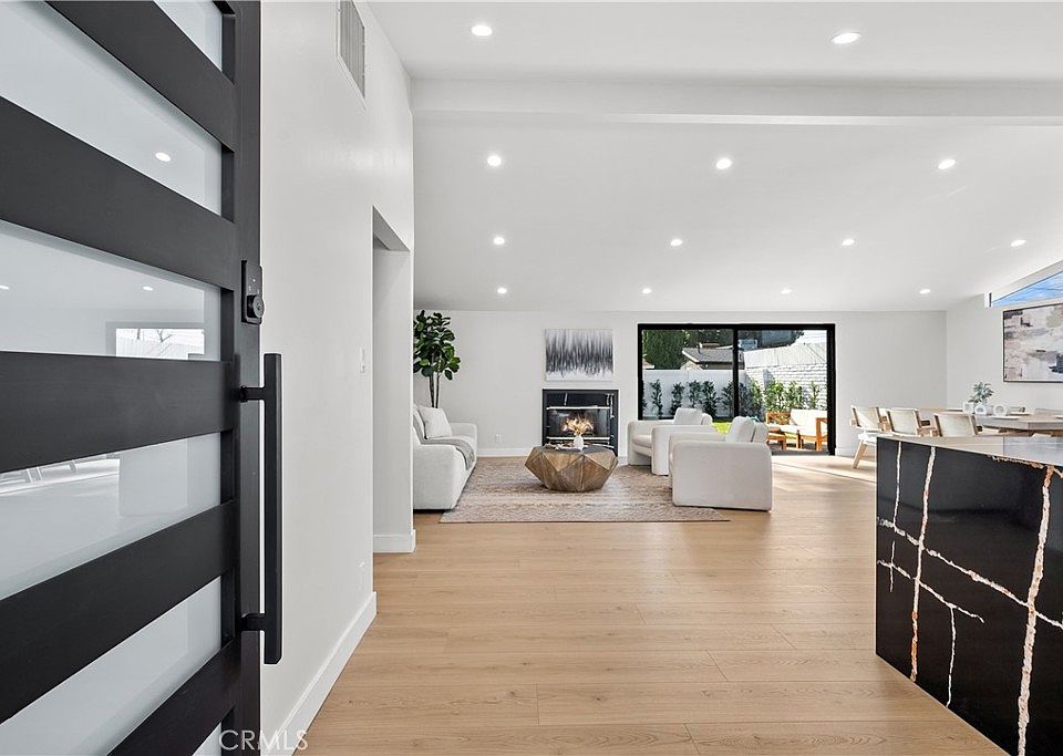 1st image of 16738 Septo St