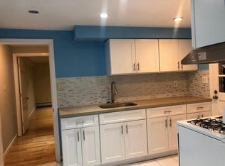 99 Mayflower Ave FLOOR 1, Williston Park, NY 11596