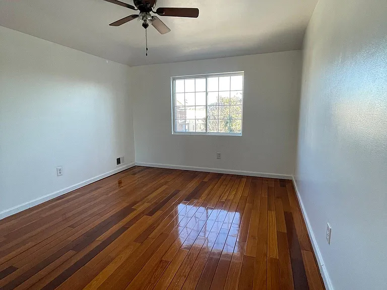 1231 Mason Ave — Photo 9