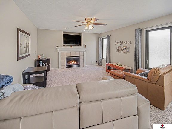 4th image of 3800 W Springview Rd