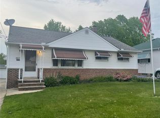 9617 Alexander Rd, Garfield Heights, OH 44125