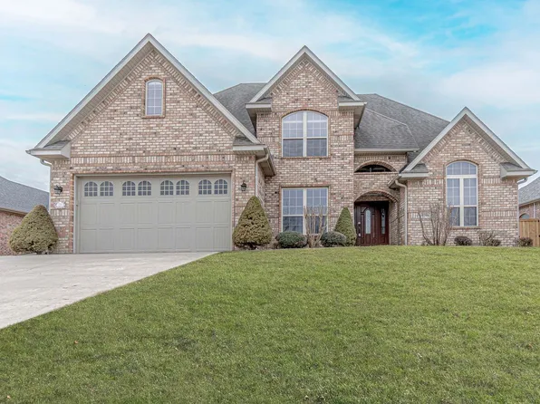 3704 W Legacy Ln, Rogers, AR 72758