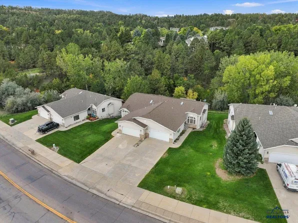 3747 Park Dr, Rapid City, SD 57702