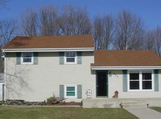 402 SW Daugherty St, Columbus, IN 47201