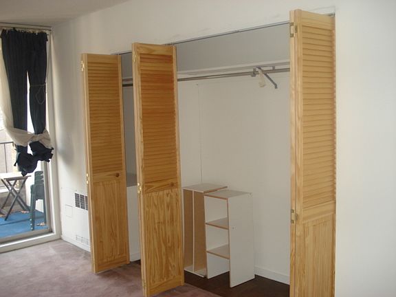 3rd image of 99 Pond Ave APT 404