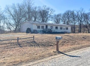 25403 Noyes Ave, Glenwood, IA 51534