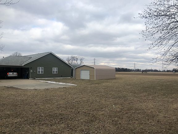 Mini barn plus tool shed