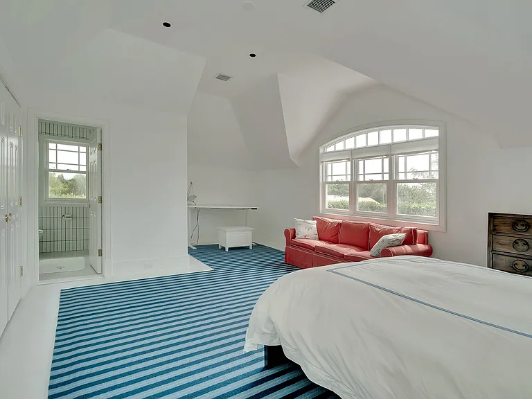 25 Swans Neck Ln — Photo 17