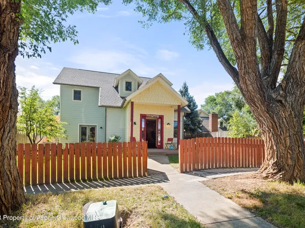246 Garfield Ave, Carbondale, CO 81623