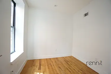 Rented by Rennit Inc.