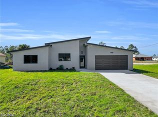 1009 State Ave, Lehigh Acres, FL 33972