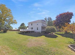 125 S Bunker Hill Rd, German Valley, IL 61039