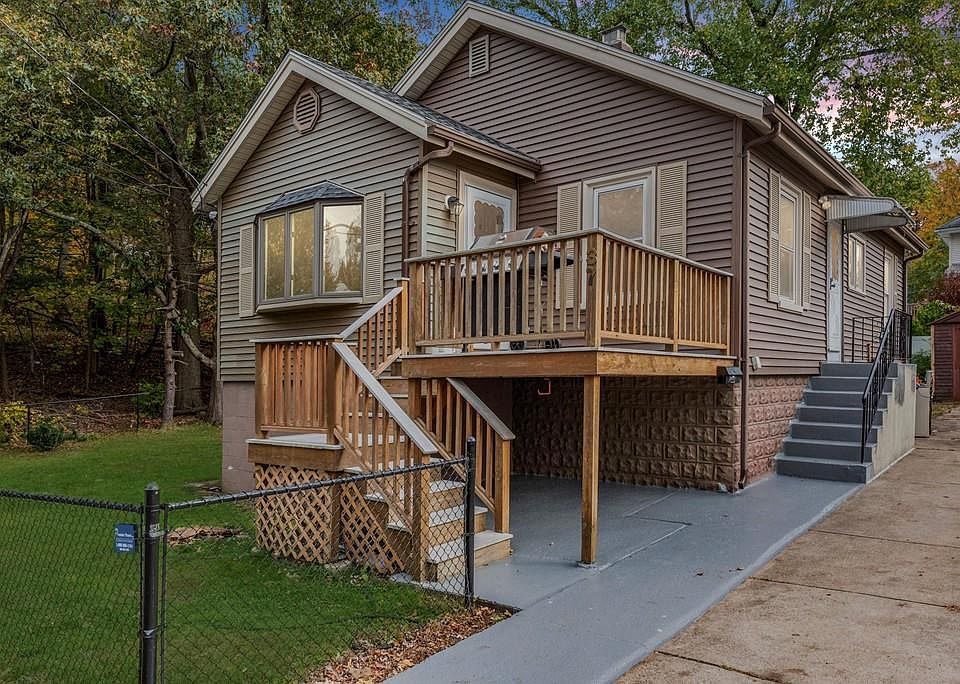 1st image of 37 Harbor Villa Ave