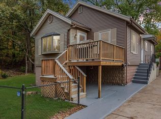 37 Harbor Villa Ave, Braintree, MA 02184