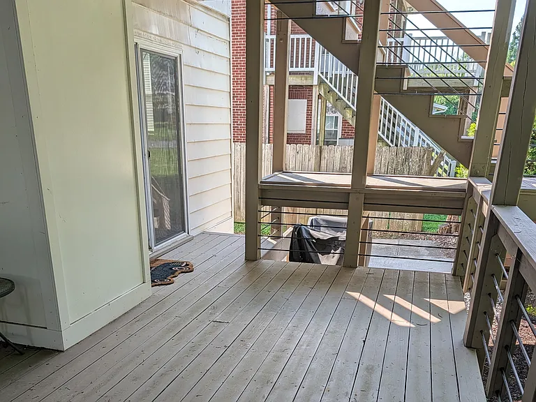 523 Arbutus Ave SE #B — Photo 22